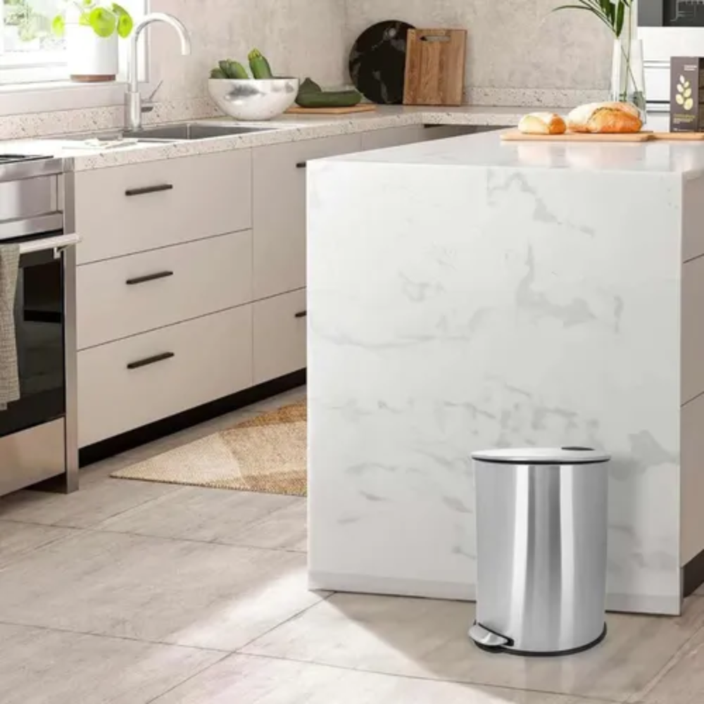 image_cfac734a-8de6-4acc-aa56-2943b4190497